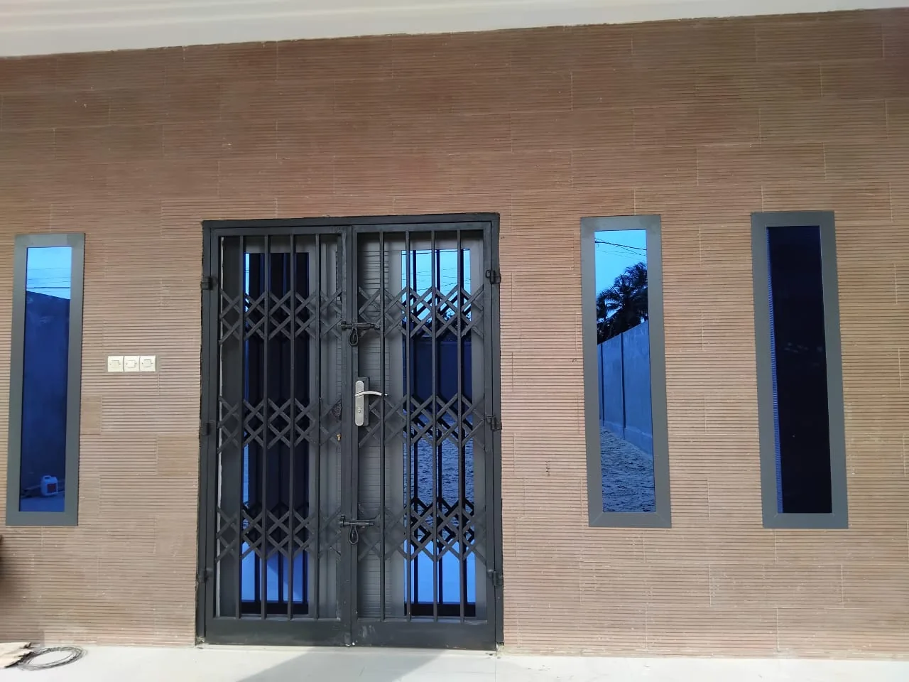 Porte vitrée aluminium